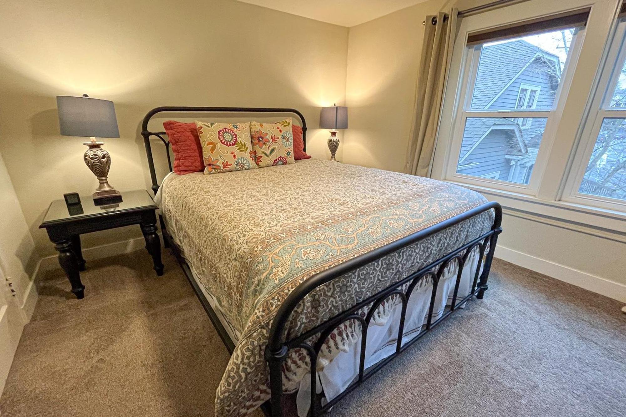 Lakefront Craftsman Seattle