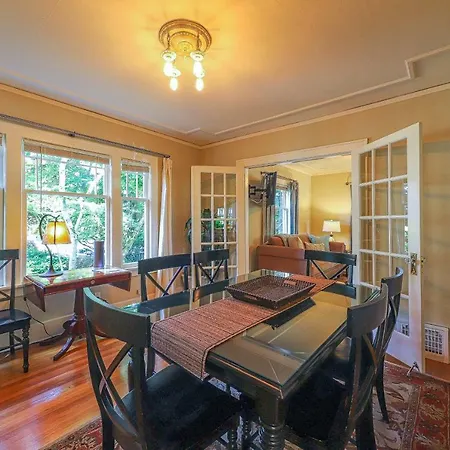 Lakefront Craftsman Seattle Exterior foto